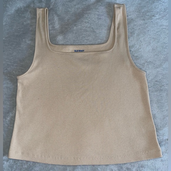 Cropped Square Neck Tank - Picture 2 of 6